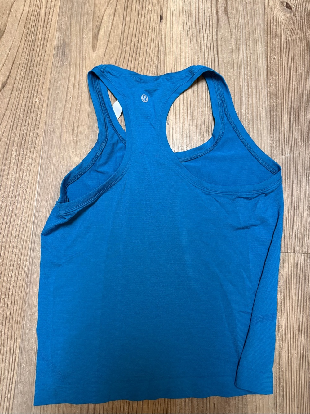 Lululemon swiftly tank - Picture 3 of 3